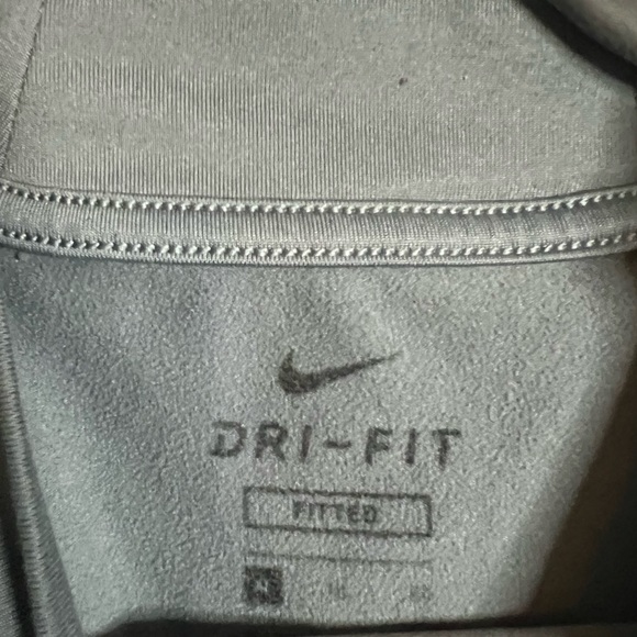 Nike Dri-Fit Fitted Long Sleeve Top - Picture 4 of 4